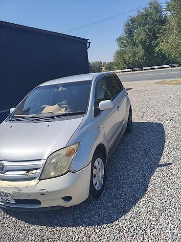 тандем скания: Toyota Ist: 2002 г., 1.5 л, Автомат, Бензин, Хэтчбэк — 3