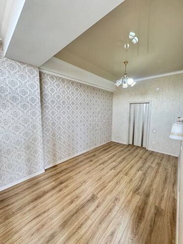 продаю дом в караколе в рассрочку: 3 бөлмө, 108 кв. м, Элитка, 11 кабат, Косметикалык ремонт