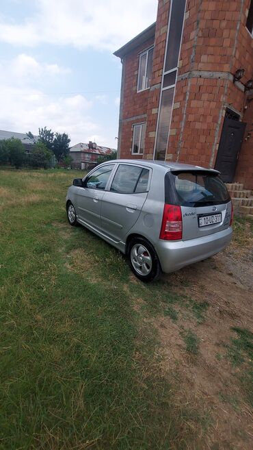 kvadrasikl satılır: Kia Picanto: 1.1 l | 2007 il Sedan