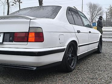 BMW: BMW 5 series: 1990 г., 3 л, Механика, Бензин, Седан — 5