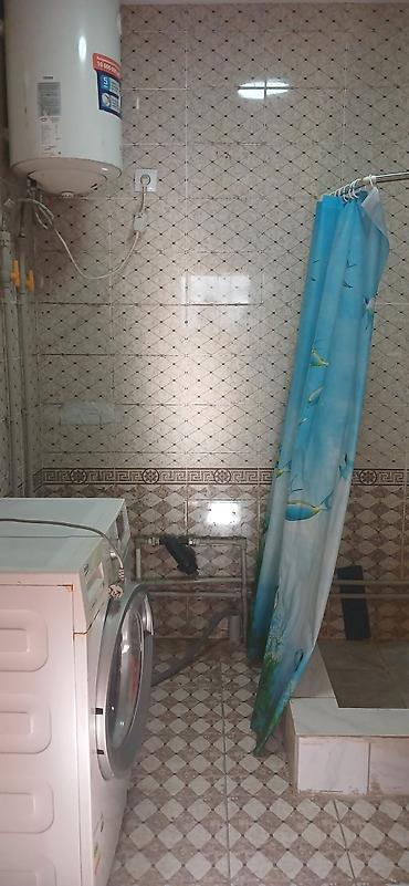 алтын казык ж м: Продаю полдома 5 комнаты +ванна душ. сокулук село первое мая.дом — 3