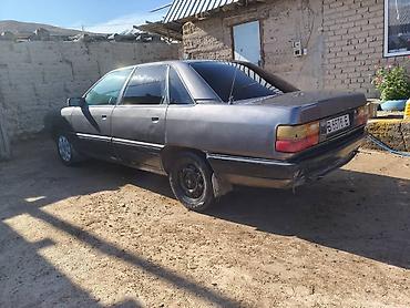 2 8: Audi 100: 1993 г., 2.3 л, Механика, Бензин, Седан — 6