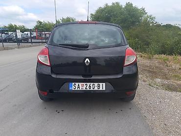 Renault: Na prodaju Clio 1.2 16v 55kw 75ks auto je u odlicnom stanju, tek na lalafo.rs — 8 Renault: Na prodaju Clio 1.2 16v 55kw 75ks auto je u odlicnom stanju, tek — 8