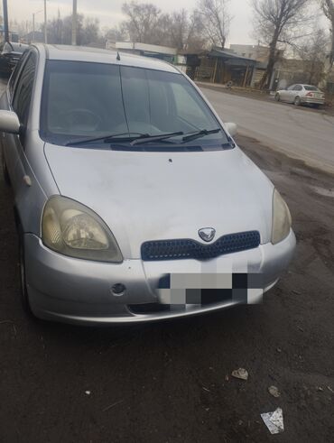 Toyota: Toyota Vitz: 1999 г., 1 л, Автомат, Бензин, Хэтчбэк