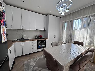 3 комнаты, 82 м², ул. Баха / Гагарина 108 серия, 3 этаж, Евроремонт