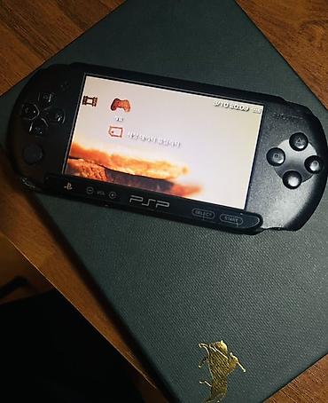 sony video: PSP 3000 🔹 Model: PSP-3000 🔹 Adapter/şarj cihazı var 🔌 🔹 Vəziyyəti — 3