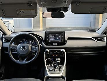 Toyota: Toyota RAV4: 2020 г., 2.5 л, Автомат, Гибрид, Внедорожник — 6
