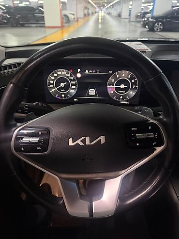 Kia: Kia K8: 2022 г., Седан — 27