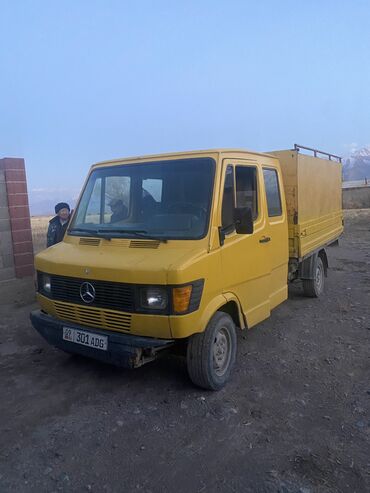 грузовой сапок: Грузовик, Mercedes-Benz, Дубль, 3 т, Б/у