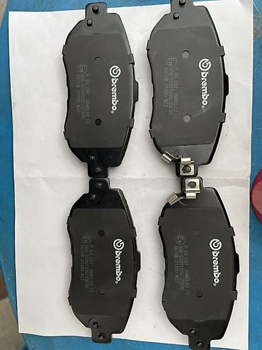 gra: Передняя тормозная колодка Toyota 2004 г., Новый, Оригинал — 1