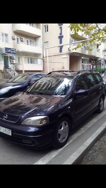 Opel Astra: 2.1 l | 1998 il 400000 km Universal