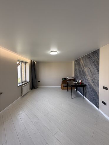 Долгосрочная аренда домов: 182 м², 6 комнат, Бронированные двери, Кондиционер, Парковка — 10