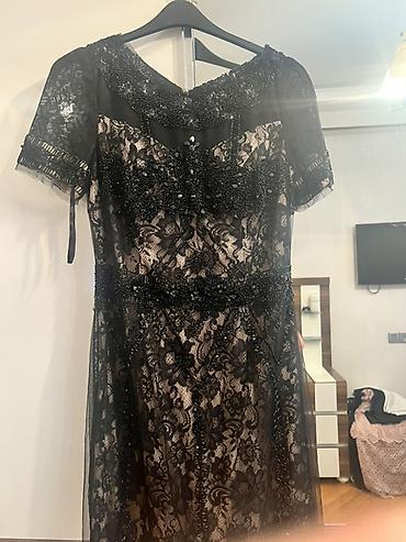 Женская одежда: Şık gecə/libas 44 ölçü bırdefe geyınılıb - Model: Qısa qollu, midi — 1