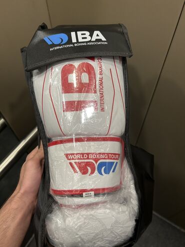boks paltari: Hec işlədilmeyib yep yenidir 12 oz
