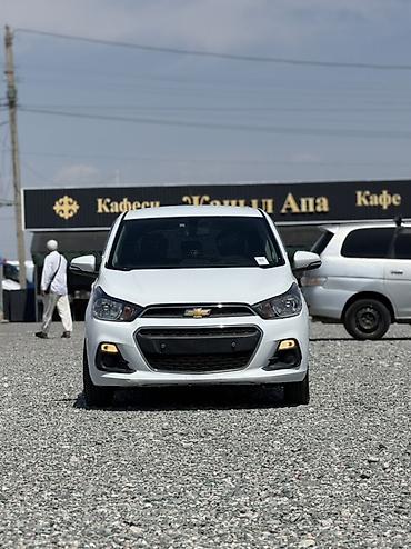 infinity fx35: Chevrolet Spark: 2016 г., 1 л, Автомат, Бензин, Хэтчбэк — 2