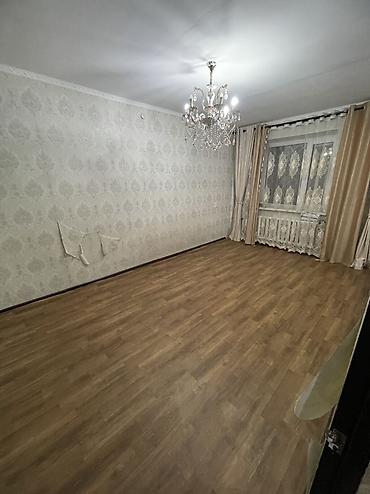 этаж: 3 комнаты, 58 м², 105 серия, 1 этаж, Требуется ремонт — 4