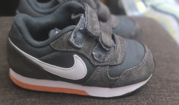 кроссовки diadora: Кроссовки Nike детские оригинал. Штаты. 23 размер. состояние как на