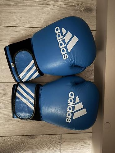 boks torbasi: Adidas boks əlcəyi satılır 10 razmer yeni alınıb qabı daxil qalır — 1