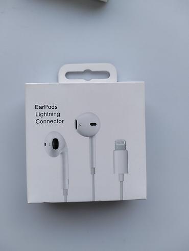 Наушники: Məhsul: Apple EarPods (Lightning Connector) Xüsusiyyətlər: - — 1