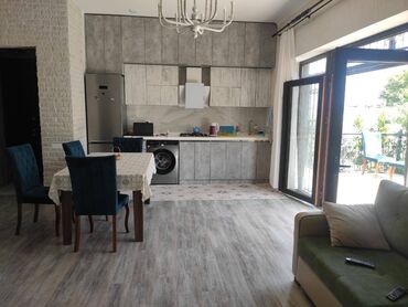 Həyət evləri və villaların satışı: 4 otaqlı, 200 kv. m, Yeni təmirli — 6