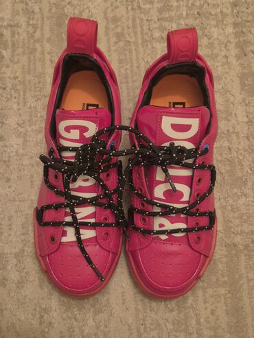 Çəkmələr: Dolce & Gabbana, Ölçü: 36, rəng - Çəhrayı, Yeni