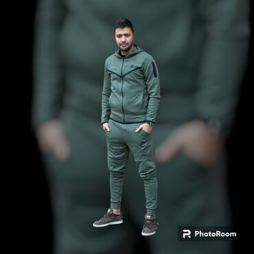 jeftini tech fleece: Nike Tech Fleece, komplet. Veličine na upit : M L XL XXL at lalafo.rs jeftini tech fleece: Nike Tech Fleece, komplet. Veličine na upit : M L XL XXL