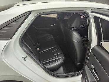 Hyundai: Hyundai Avante: 2022 г., Автомат, Бензин, Седан — 13