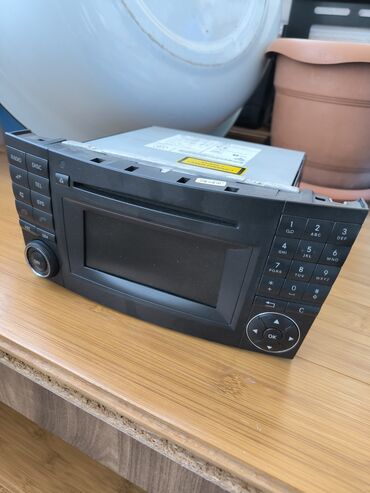 dinamik avto: Monitor, İşlənmiş, Cihaz paneli, DVD player üçün, Almaniya, Ünvandan götürmə