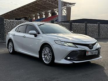 55 европеец: Toyota Camry: 2018 г., 2.5 л, Автомат, Бензин, Седан — 4