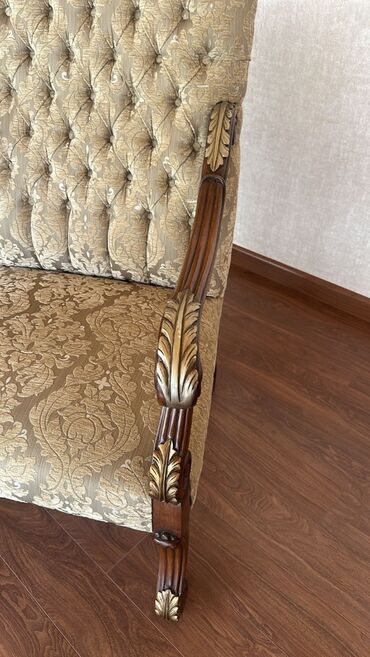 Kreslolar: Kreslo — 8