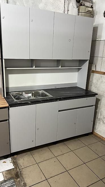 Кухонный гарнитур с мойкой и столешницей - Комплектация: нижние тумбы
