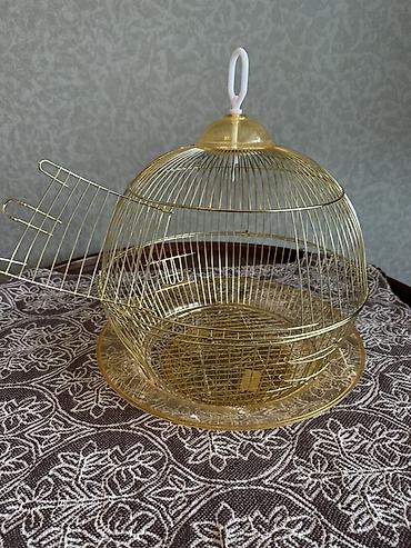 Зоотовары: Quş qəfəsləri – 3 ədəd dəst 1) Yaşıl metal qəfəs - Material: toz — 3
