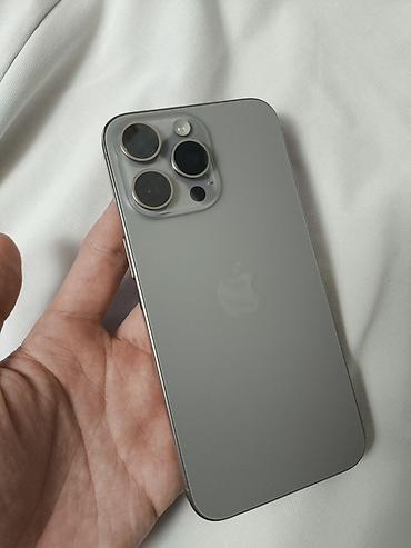 IPhone 15 Pro Max, Б/у, 256 ГБ, Natural Titanium, Чехол, 80 %