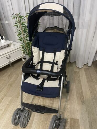 uşaq çuni: Классическая прогулочная коляска, Chicco, Б/у, Самовывоз