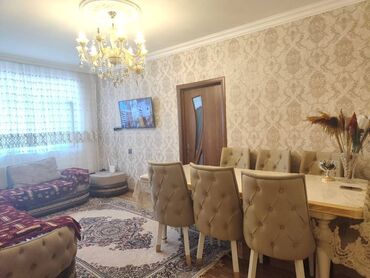 3 комнатная квартира: Bakı, Əhmədli, 3 otaqlı, Köhnə tikili, m. Əhmədli, 70 kv. m