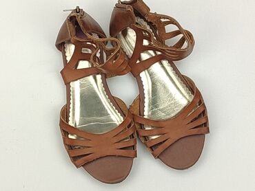 sandały cieliste: Sandals 31, Used