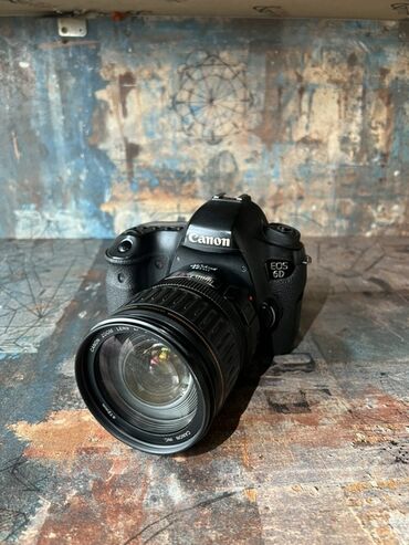 фотобокс для фото: Фотоаппарат Canon EOS 6D (полноформатная зеркалка) с зум‑объективом