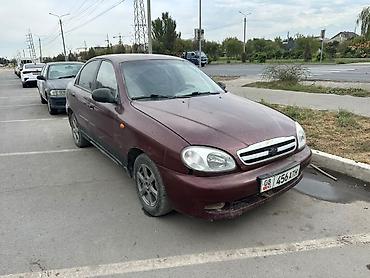 Chevrolet Lanos: 2009 г., 1.6 л, Механика, Бензин, Седан