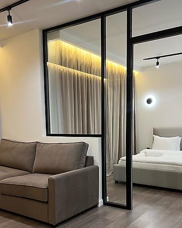 Посуточная аренда квартир: 1 комната, Душевая кабина, Постельное белье, Кондиционер — 6