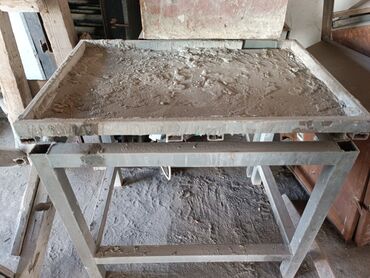 Вибростол для изготовления бетонных образцов две ёмкости и стол