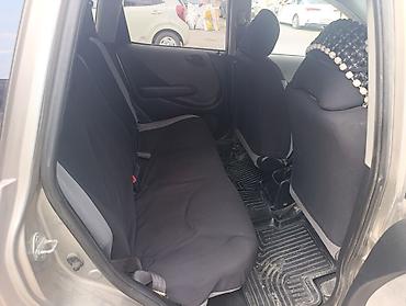 honda inside: Honda Fit: 2004 г., Хэтчбэк — 6