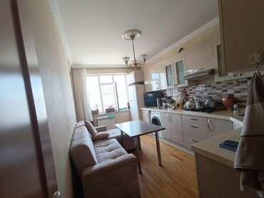 Yeni tikili: 2 otaqlı, Yeni tikili, 70 kv. m — 3