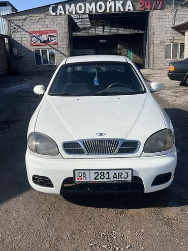 реальному: Daewoo Lanos: 2000 г., 1.5 л, Автомат, Бензин, Седан