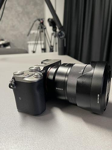 sony alpha 7: Sony Alpha 7C + Zeiss 24-70 f4 в комплекте оригинальная батарейка и — 2
