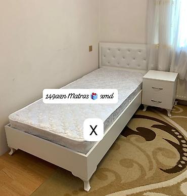 Tək nəfərlik ağ çarpayı dəsti: - Başlıq hissəsi düyməli, yumşaq