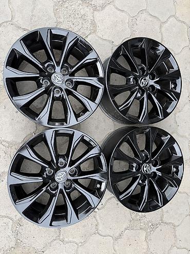 Литые Диски R 17 Toyota, Комплект, отверстий - 5, Б/у