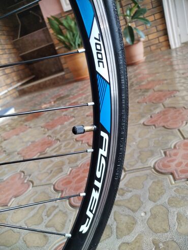 İdman velosipedləri: Yeni Şose velosipedi 28", sürətlərin sayı: 10 — 8