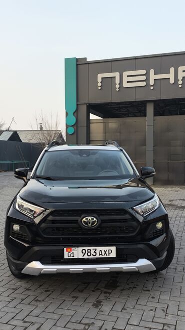 Toyota: Toyota RAV4: 2019 г., 2.5 л, Автомат, Бензин, Кроссовер at lalafo.kg — 4 Toyota: Toyota RAV4: 2019 г., 2.5 л, Автомат, Бензин, Кроссовер — 4