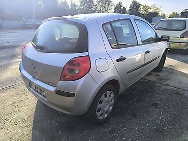 mini kauc: RENAULT CLIO 2007. GOD. - KOMPLETAN AUTO U DELOVIMA | Renault Clio — 5