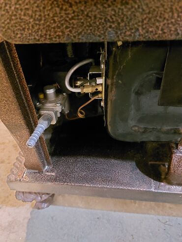 Peçlər və kaminlər: Kamin Peçi, İşlənmiş, yanacaq - Qaz, Ünvandan götürmə — 10